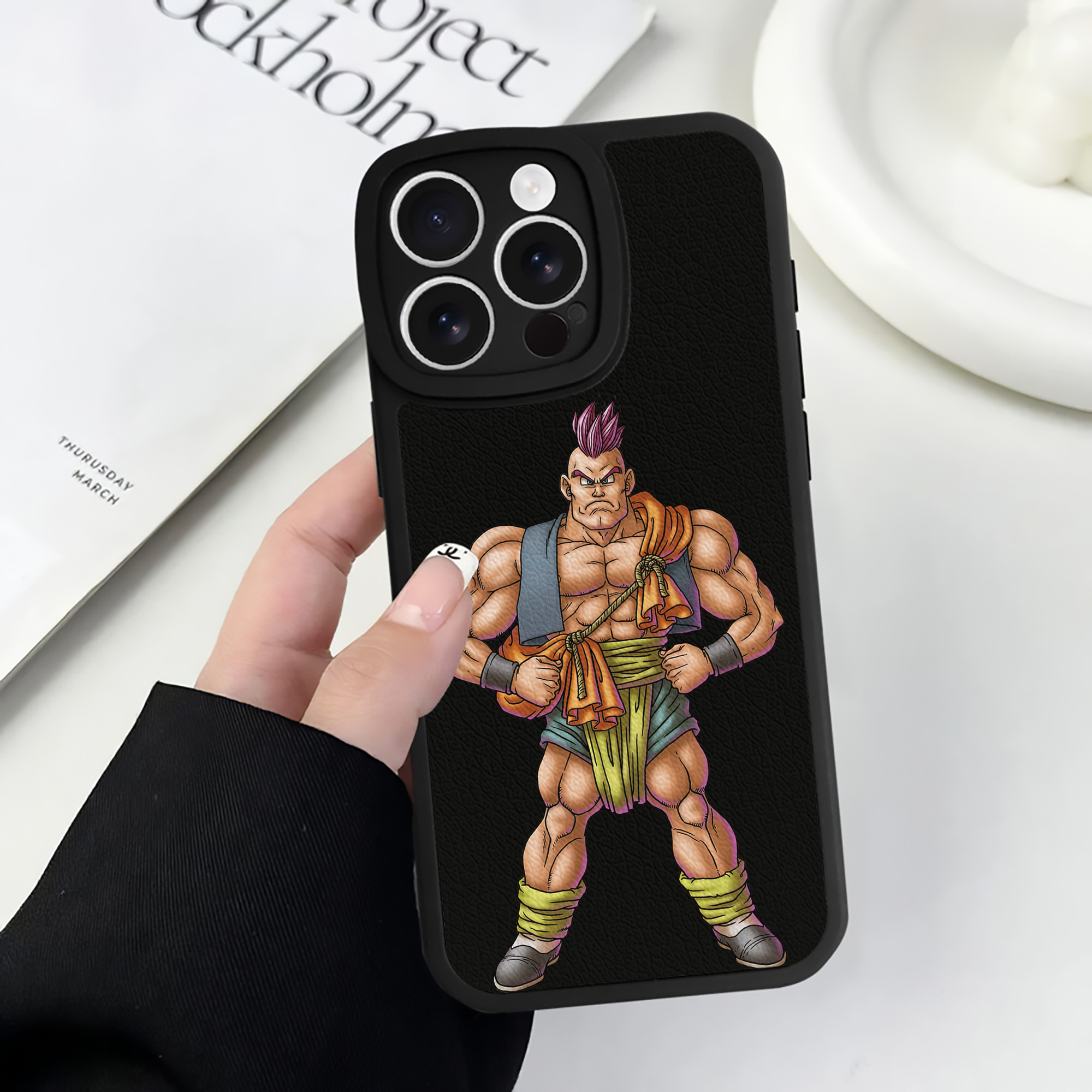 （画像用） ドラゴンクエスト Doragon Kuesuto Dragon Quest 【iPhone 16シリーズ対応】シリコンスマホケース（レザー調） 材質：シリコン